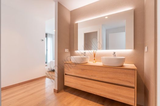 Turnkey villa’s in Finestrat met uitzicht op de skyline van Benidorm