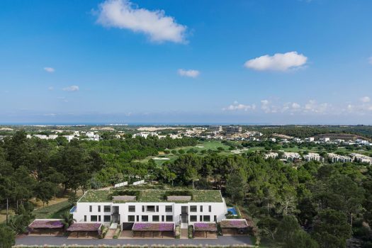 Luxe appartementen op de eerste lijn aan de golfbaan in Orihuela