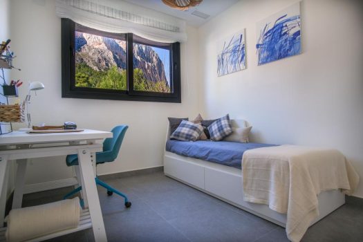 Vrijstaande villa’s in Polop met uitzicht op zee en de bergen