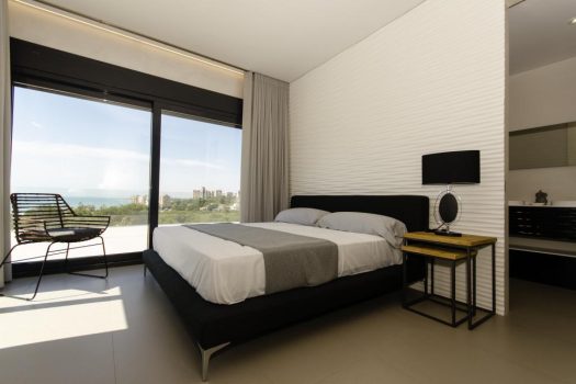 Luxe villa in Campoamor met prachtig zeezicht