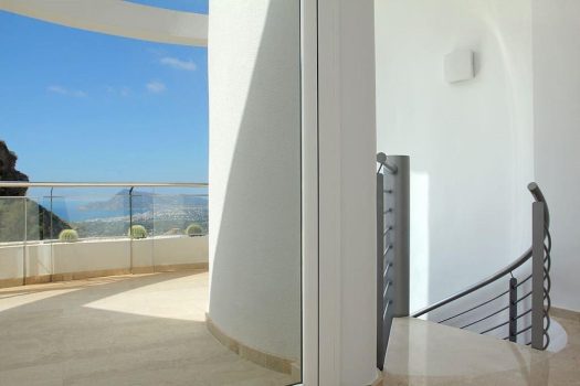Luxe villa met zeezicht in Altea