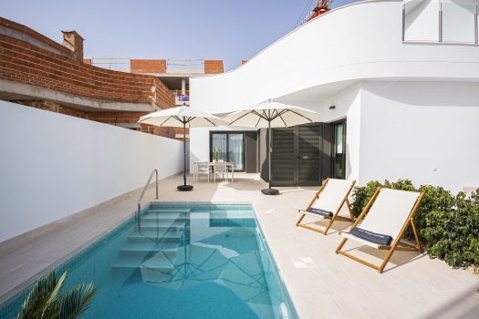 Half-vrijstaande villa’s in Torrevieja