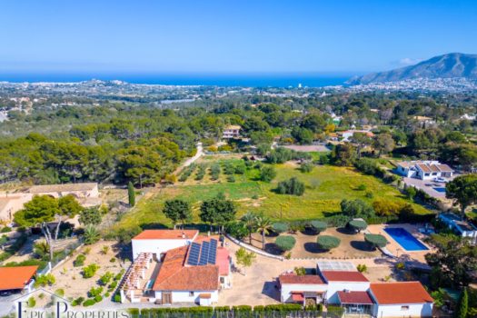 villa in Alfaz del Pi