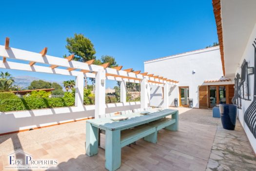 villa in Alfaz del Pi