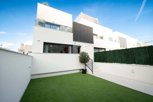 Geschakelde woningen en appartementen in Cox, Alicante