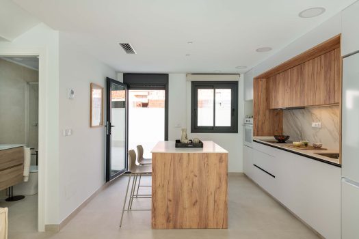 Geschakelde woningen en appartementen in Cox, Alicante