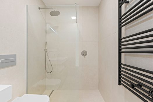 Luxevilla’s in Los Alcázares: eigentijds design, privézwembad en dakterras