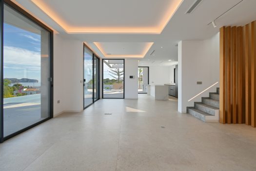 Exclusieve luxe villa op een steenworp van de zee in Moraira