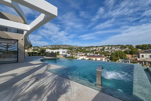 Exclusieve luxe villa op een steenworp van de zee in Moraira