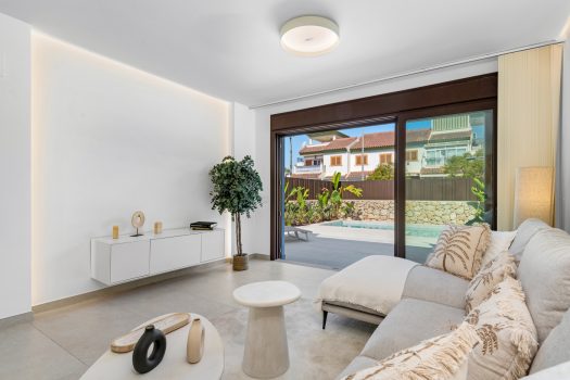 Vrijstaande villa’s in Mil Palmeras op 800 meter van het strand