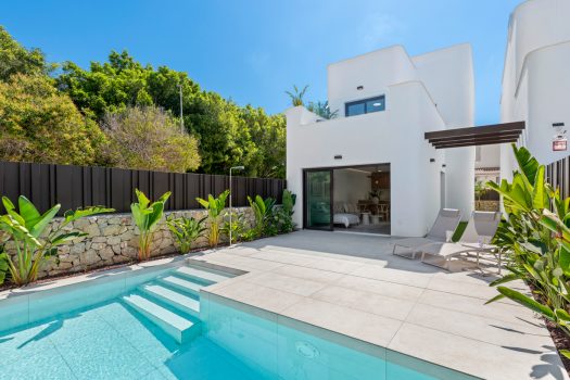 Vrijstaande villa’s in Mil Palmeras op 800 meter van het strand