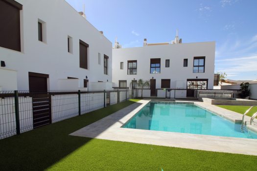 Twee-onder-een-kapwoningen met 3 of 4 slaapkamers in Pilar de la Horadada