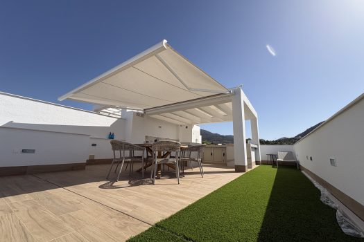 Exclusief penthouse met panoramisch uitzicht op de Campana Golf en de Middellandse Zee — Finestrat, Costa Blanca