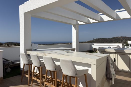 Exclusief penthouse met panoramisch uitzicht op de Campana Golf en de Middellandse Zee — Finestrat, Costa Blanca