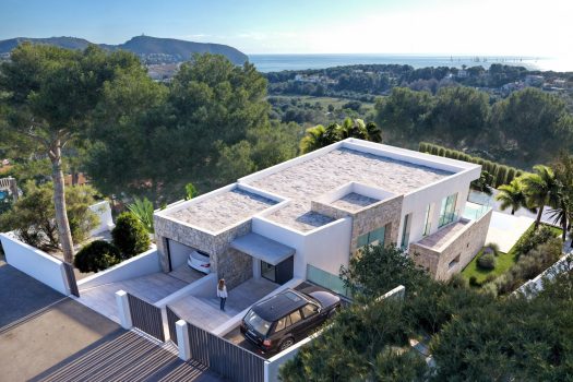 Exclusieve moderne villa op slechts enkele stappen van de zee en het centrum van Moraira