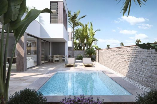 Luxe op maat gebouwde villa op 150 meter van zee
