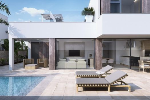 Luxe op maat gebouwde villa op 150 meter van zee