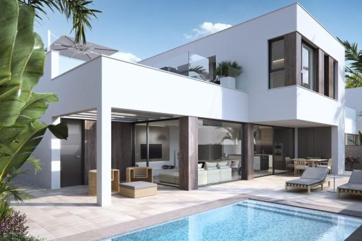 Luxe op maat gebouwde villa op 150 meter van zee